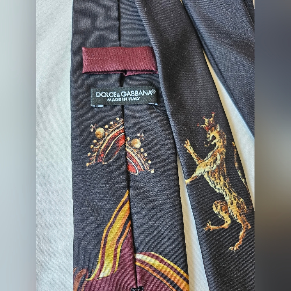 Dolce & Gabanna Tie - Picture 8 of 9